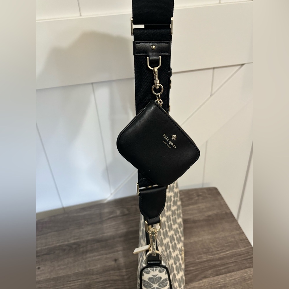 *BUNDLE* NWOT Kate Spade ♠️ Flower Crossbody with Matching Flower Wallet - Picture 8 of 12